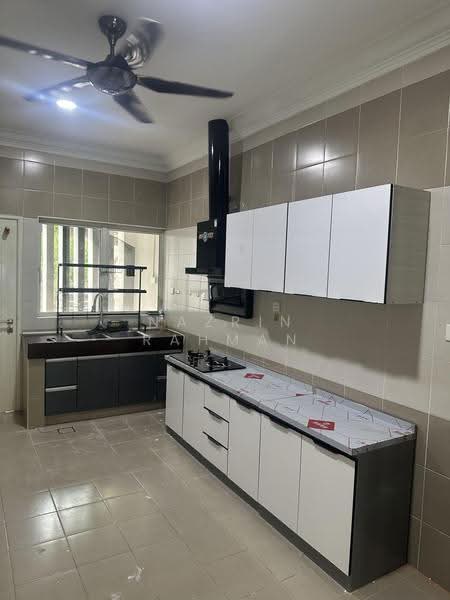 Rumah Teres 2.5-Tingkat untuk Dijual di USJ Heights (Subang Jaya) - Nazrin Rahman - Kitchen - PropertyGuru.com.my