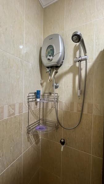 2-storey Terraced House for Sale in Bandar Botanic (Klang) - Amenny Chua - Bathroom - PropertyGuru.com.my