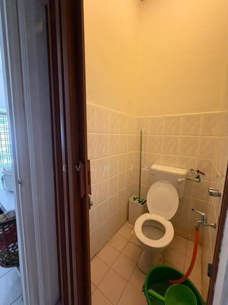 1-storey Terraced House for Rent in Johor Bahru (Johor) - Evan Tai - Bathroom - PropertyGuru.com.my