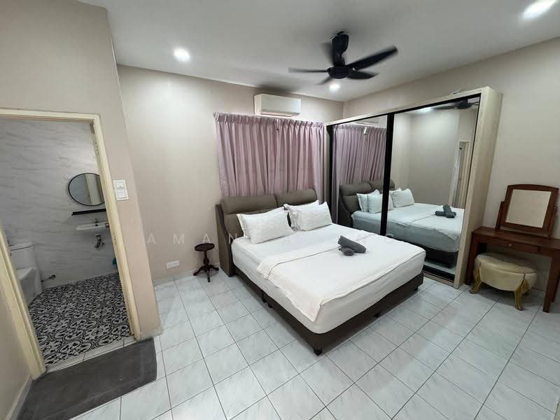 2-storey Terraced House for Sale in Bandar Country Homes (Rawang) - Amanda Ong - Bedroom - PropertyGuru.com.my