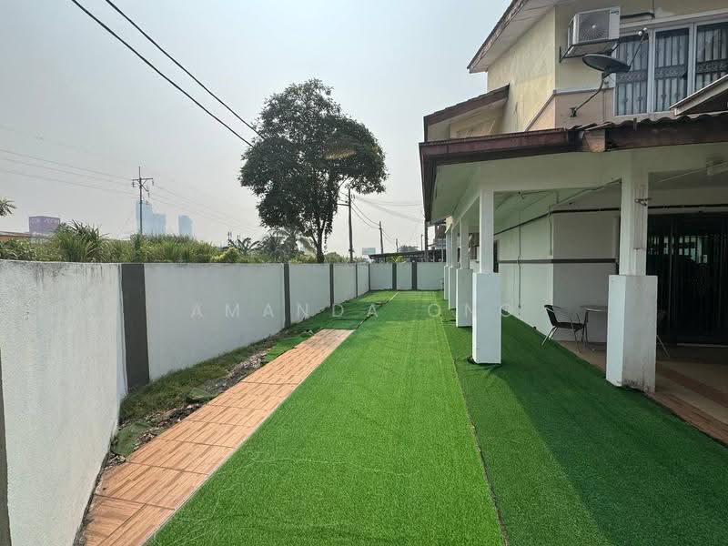 2-storey Terraced House for Sale in Bandar Country Homes (Rawang) - Amanda Ong - Exterior - PropertyGuru.com.my