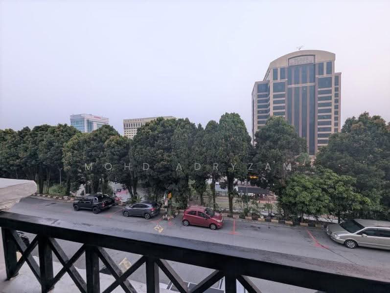 Townhouse for Sale in Seksyen 9 (Shah Alam) - Mohd Adryzam - PropertyGuru.com.my