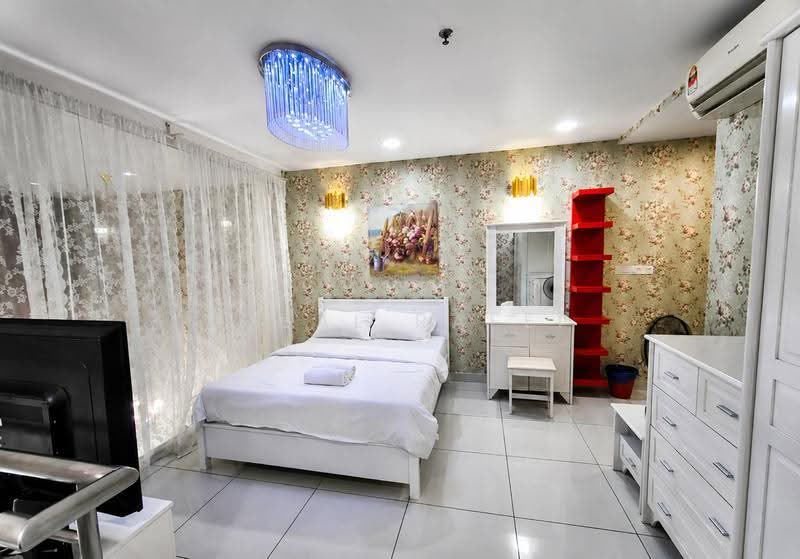 Service Residence for Sale at De Centrum Residences - Iqbal Rafei - Bedroom - PropertyGuru.com.my