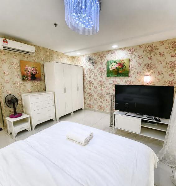 Service Residence for Sale at De Centrum Residences - Iqbal Rafei - Bedroom - PropertyGuru.com.my