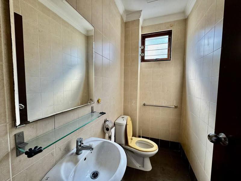 2-storey Terraced House for Sale in Bukit Jelutong (Shah Alam) - Afiqah zaidi - PropertyGuru.com.my