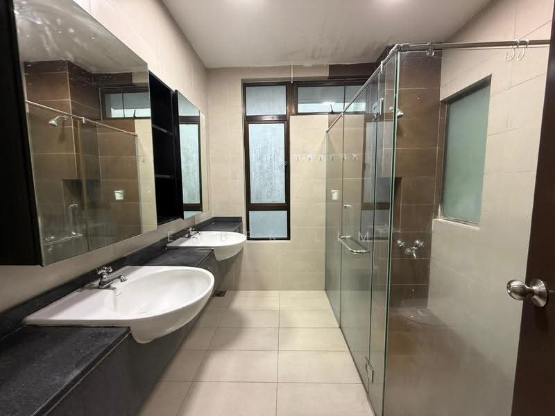 Semi-Detached House for Sale in Horizon Hills (Iskandar Puteri (Nusajaya)) - Ember Lim - Bathroom - PropertyGuru.com.my