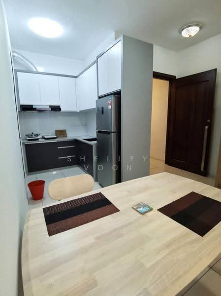 Kondominium untuk Disewa di Queens Residences Q1 @ Queens Waterfront - Shelley Voon - Kitchen - PropertyGuru.com.my