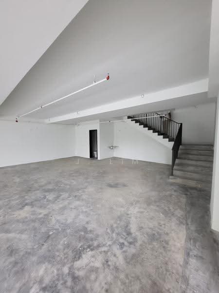 Gudang untuk Dijual di Taman Sains Selangor (Kota Damansara) - J. Lim - Interior - PropertyGuru.com.my