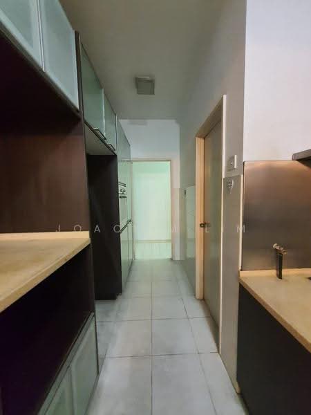 Condominium for Sale at The Tamarind - Joachim Lim - Corridor - PropertyGuru.com.my