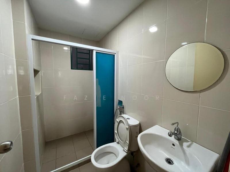 Kondominium untuk Dijual di OUG Parklane - Fazie Noor - Bathroom - PropertyGuru.com.my