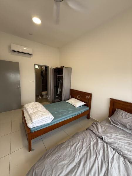 Kediaman Servis untuk Disewa di Traders Park - Amy Low - Bedroom - PropertyGuru.com.my