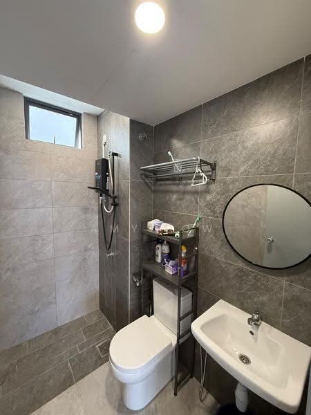 Kediaman Servis untuk Disewa di Traders Park - Amy Low - Bathroom - PropertyGuru.com.my