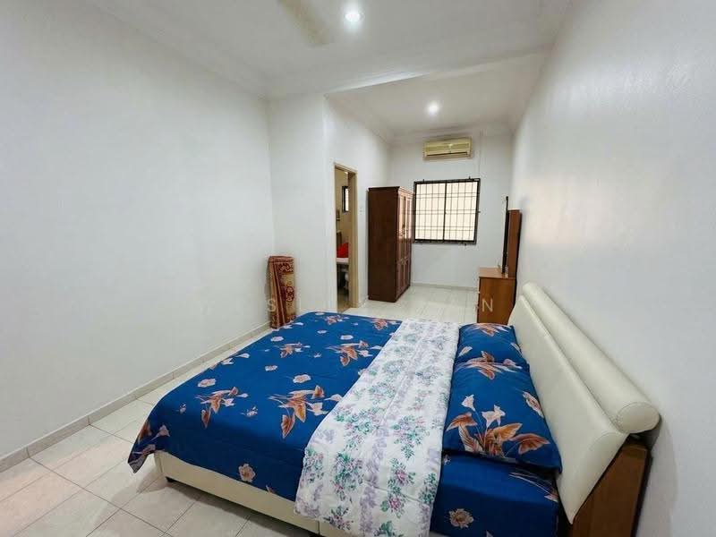 2-storey Terraced House for Sale in Taman Merdeka Jaya (Batu Berendam) - Wesley Tan - Bedroom - PropertyGuru.com.my