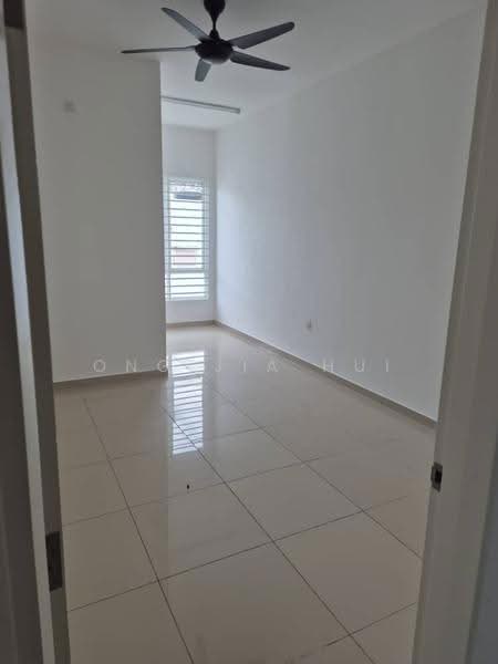 2-storey Terraced House for Sale in Bandar Sri Sendayan (Negeri Sembilan) - Ong Jia Hui - Interior - PropertyGuru.com.my