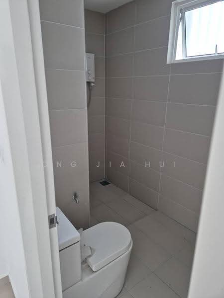 2-storey Terraced House for Sale in Bandar Sri Sendayan (Negeri Sembilan) - Ong Jia Hui - PropertyGuru.com.my