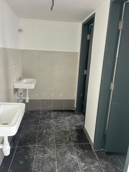 Shop for Rent in Permas Jaya (Johor) - Fong Lik - Bathroom - PropertyGuru.com.my