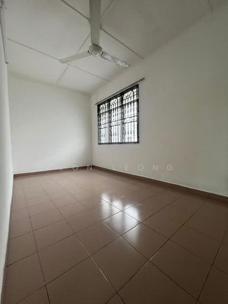 2-storey Terraced House for Rent in Seksyen 24 (Shah Alam) - Leon Leong - Interior - PropertyGuru.com.my