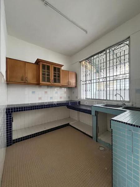 2-storey Terraced House for Rent in Seksyen 24 (Shah Alam) - Leon Leong - Kitchen - PropertyGuru.com.my