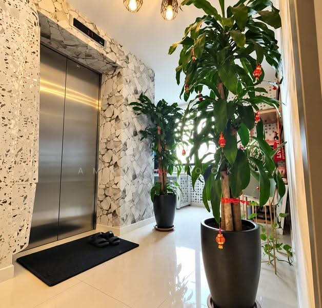 Condominium for Sale at Paragon 3 - Amanda Lock - Entrance - PropertyGuru.com.my