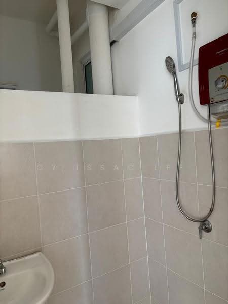 Apartment for Rent at Skyridge Apartment - Cy Issac Lee - Bathroom - PropertyGuru.com.my