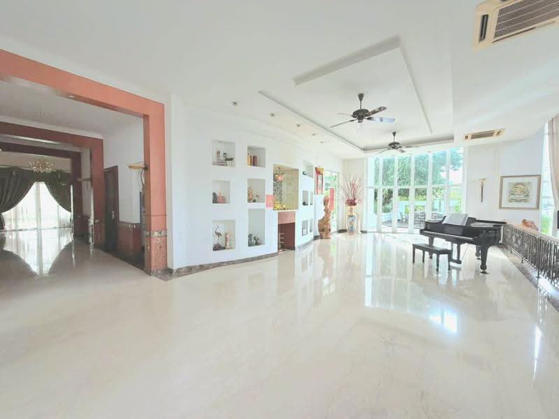 Bungalow House for Sale in Taman Stulang Laut (Johor Bahru) - Serene Low - PropertyGuru.com.my