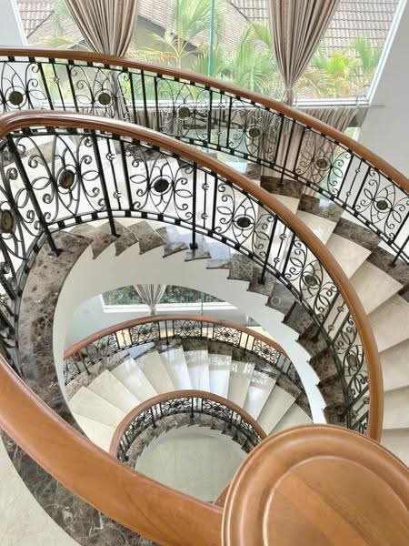 Bungalow House for Sale in Taman Stulang Laut (Johor Bahru) - Serene Low - PropertyGuru.com.my