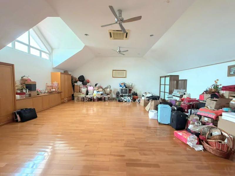 Bungalow House for Sale in Taman Stulang Laut (Johor Bahru) - Serene Low - PropertyGuru.com.my