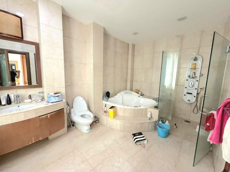 Bungalow House for Sale in Taman Stulang Laut (Johor Bahru) - Serene Low - PropertyGuru.com.my