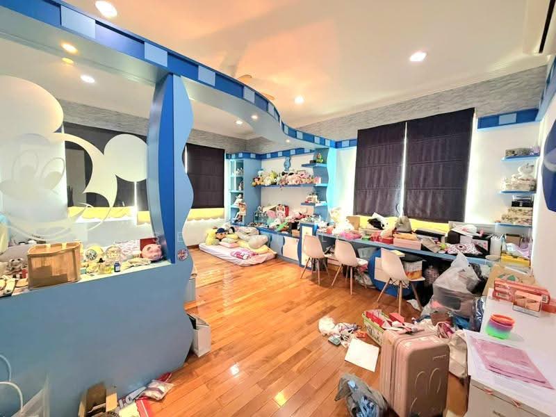 Bungalow House for Sale in Taman Stulang Laut (Johor Bahru) - Serene Low - PropertyGuru.com.my