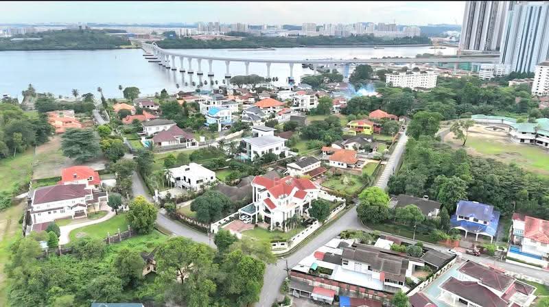 Bungalow House for Sale in Taman Stulang Laut (Johor Bahru) - Serene Low - PropertyGuru.com.my