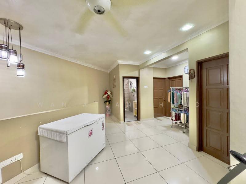 Condominium for Sale at Sri Suajaya Condominium - Wan Azlan Ahmad - Interior - PropertyGuru.com.my