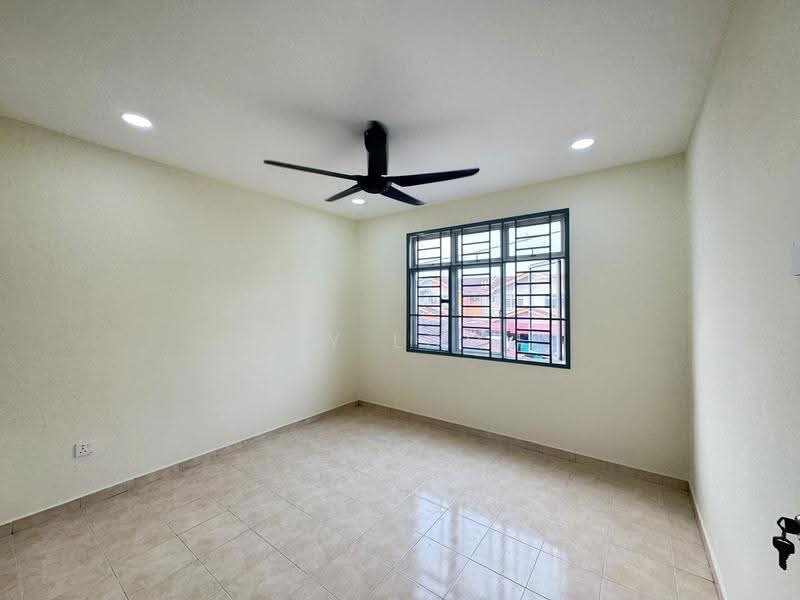2-storey Terraced House for Sale in Gelang Patah (Johor) - PY Loo - Interior - PropertyGuru.com.my