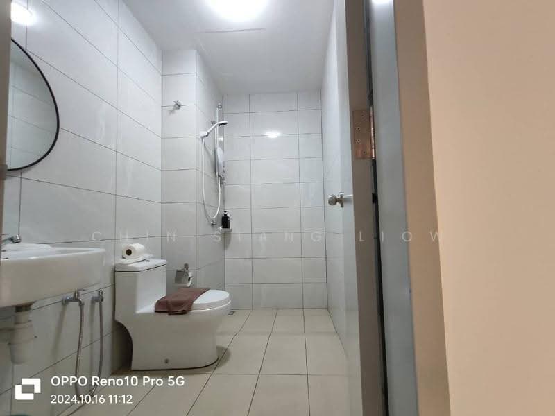 Service Residence for Sale at Amber Cove - Chin Siang Liow - Bathroom - PropertyGuru.com.my