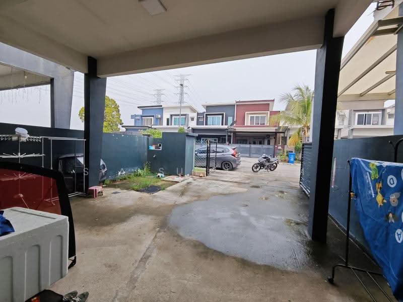 Rumah Teres 2-Tingkat untuk Dijual di Shah Alam (Selangor) - Syamsul Ilham - Exterior - PropertyGuru.com.my