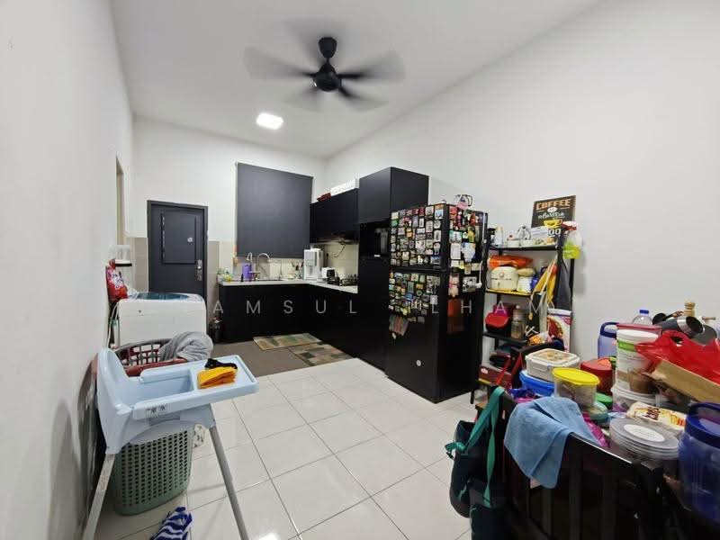 Rumah Teres 2-Tingkat untuk Dijual di Shah Alam (Selangor) - Syamsul Ilham - Kitchen - PropertyGuru.com.my