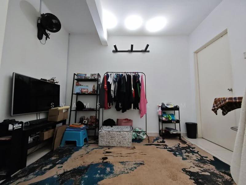 Rumah Teres 2-Tingkat untuk Dijual di Shah Alam (Selangor) - Syamsul Ilham - Living Room - PropertyGuru.com.my