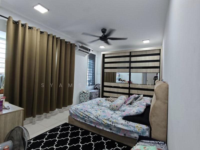 Rumah Teres 2-Tingkat untuk Dijual di Shah Alam (Selangor) - Syamsul Ilham - Bedroom - PropertyGuru.com.my