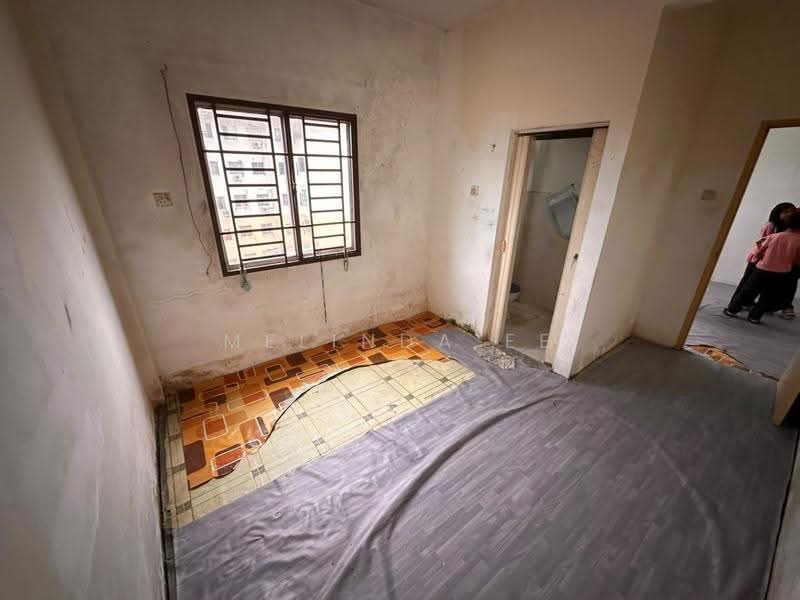 Rumah Flat untuk Dijual di Taman Tampoi Utama - Melinda Ee - Interior - PropertyGuru.com.my