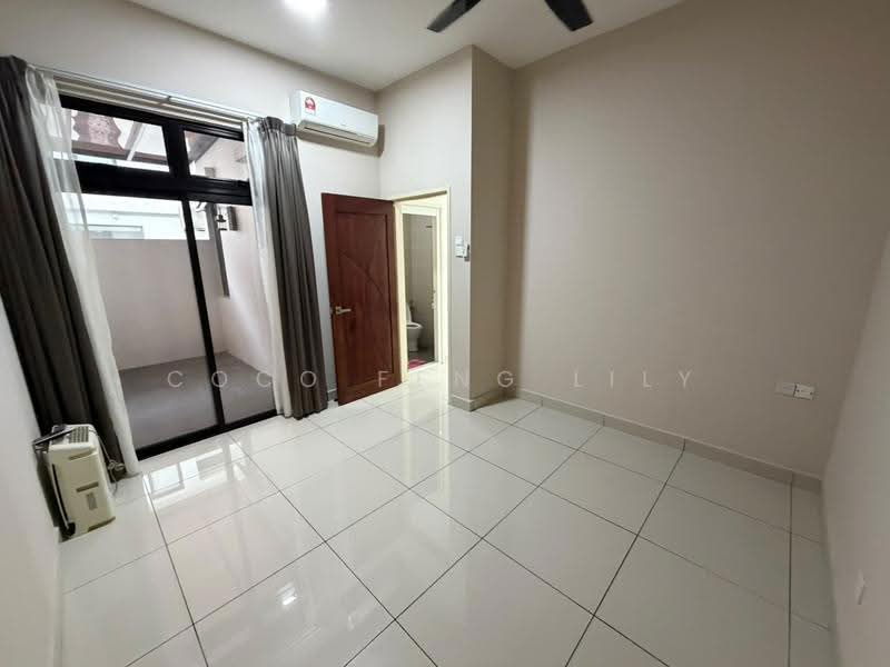 2-storey Terraced House for Sale in Taman Austin Duta (Tebrau) - Coco Feng Lily - PropertyGuru.com.my
