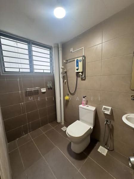 Service Residence for Sale at ARC @ Austin Hills - Melinda Ee - Bathroom - PropertyGuru.com.my