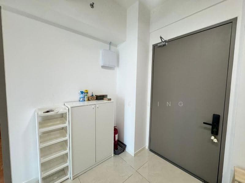 Kediaman Servis untuk Dijual di Bay Suites - LIOW YEE LING - Entrance - PropertyGuru.com.my