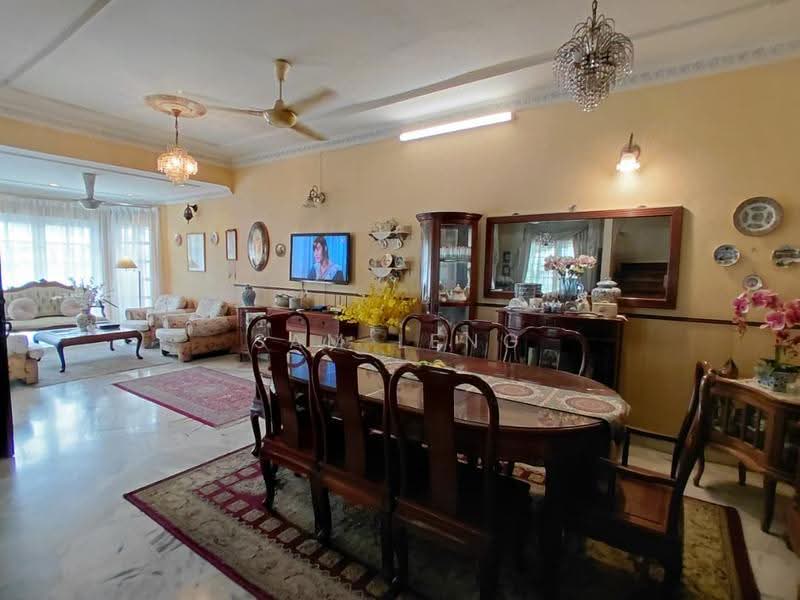 2-storey Terraced House for Sale in Usj 4 (Subang Jaya) - Sam Leng - Living Room - PropertyGuru.com.my