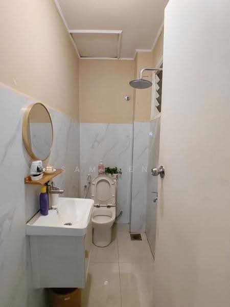 2-storey Terraced House for Sale in Usj 4 (Subang Jaya) - Sam Leng - Bathroom - PropertyGuru.com.my