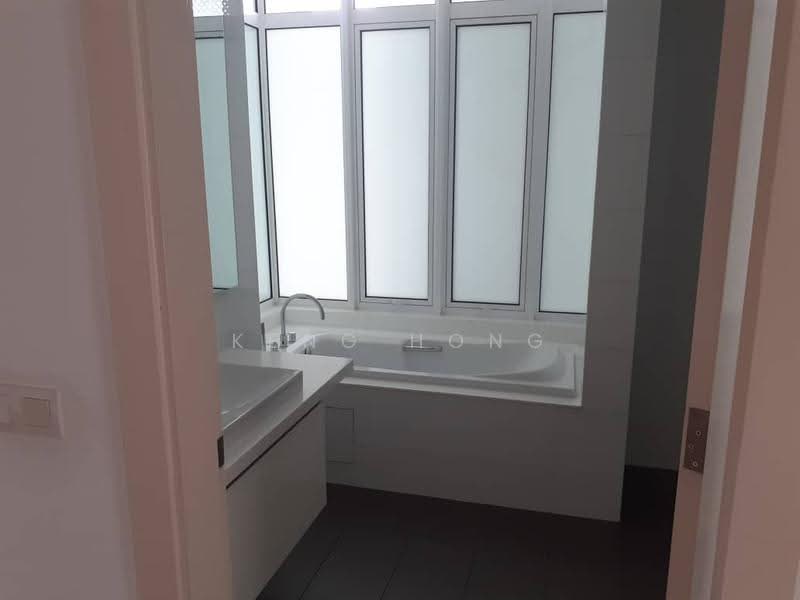 Kondominium untuk Dijual di Arata of Tijani - Keng Hong - Bathroom - PropertyGuru.com.my