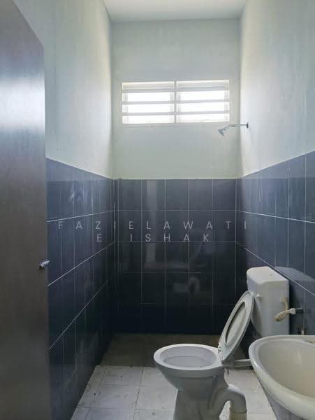Rumah Berkembar untuk Dijual di Kuantan (Pahang) - Fazielawatie Ishak - PropertyGuru.com.my