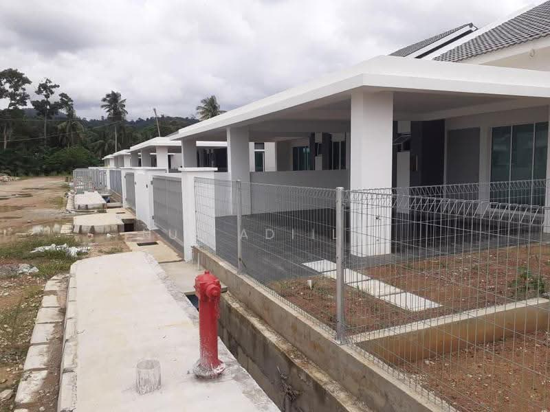 Rumah Berkembar untuk Dijual di Rumah Berkembar Setingkat di Karangan Kedah (Karangan) - Nur Adiilah - Exterior - PropertyGuru.com.my
