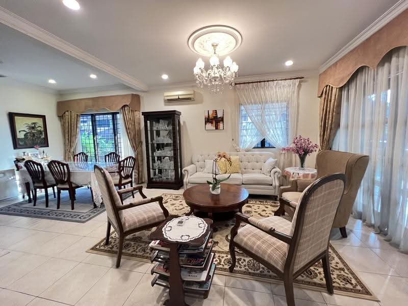 2-storey Terraced House for Sale in Seksyen 11 (Kota Damansara) - Esther Lim - Living Room - PropertyGuru.com.my