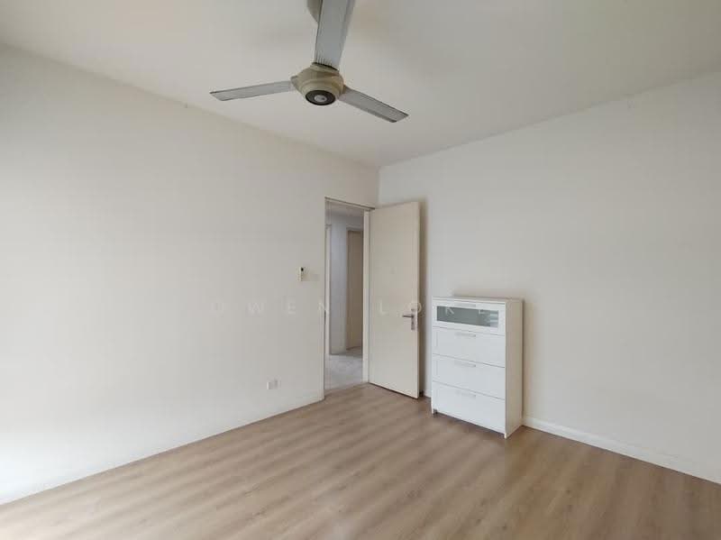 Kediaman Servis untuk Disewa di Nova Saujana - Owen Loke - Bedroom - PropertyGuru.com.my