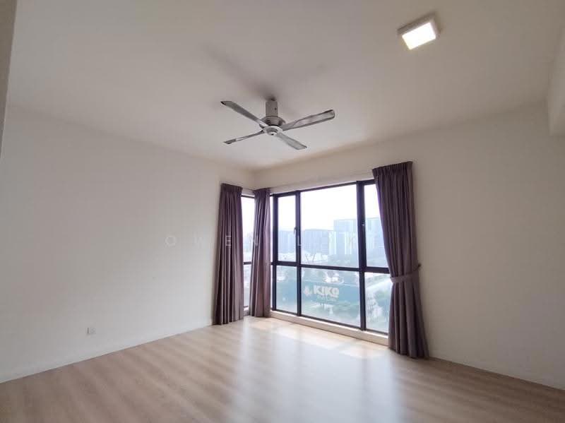 Kediaman Servis untuk Disewa di Nova Saujana - Owen Loke - Living Room - PropertyGuru.com.my