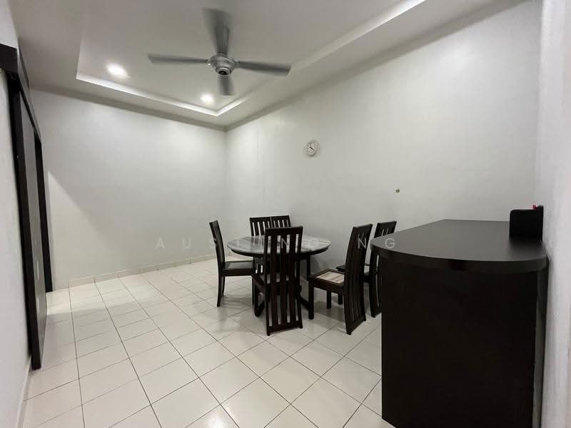 Rumah Teres 1-Tingkat untuk Disewa di Bandar Putra Kulai (Kulai) - Austing Ng - Dining Room - PropertyGuru.com.my